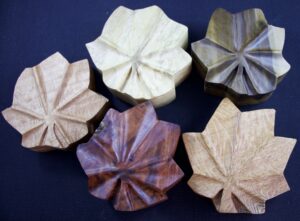 maple leaf ring boxes