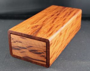 medium magnet box Forest Oak